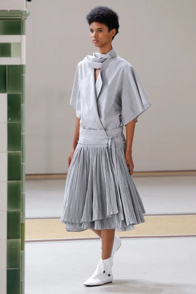 Look 12